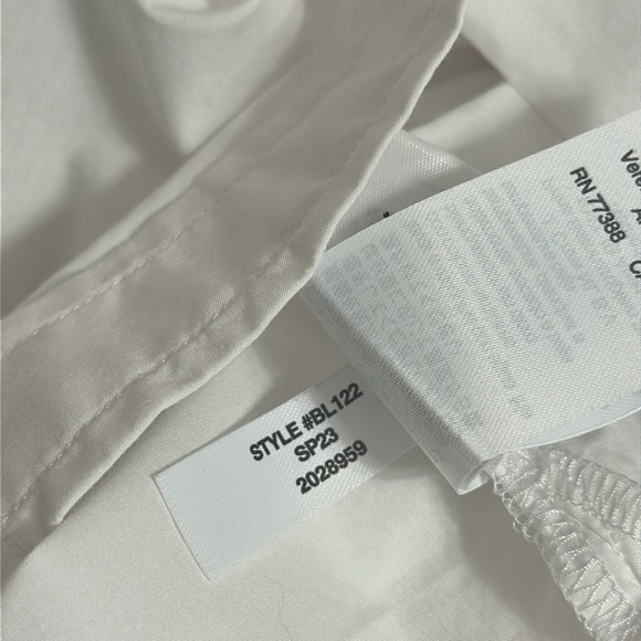 J. Crew Womens Long Sleeve White Cotton Poplin Button Down Cropped Shirt Sz 16 - Picture 9 of 9